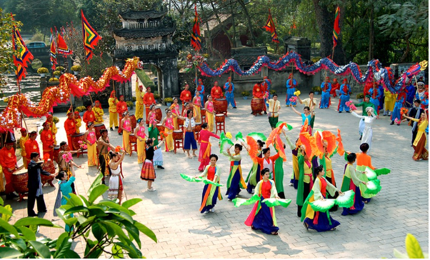 Exploring the Vibrant and Enchanting Culture of Vietnam