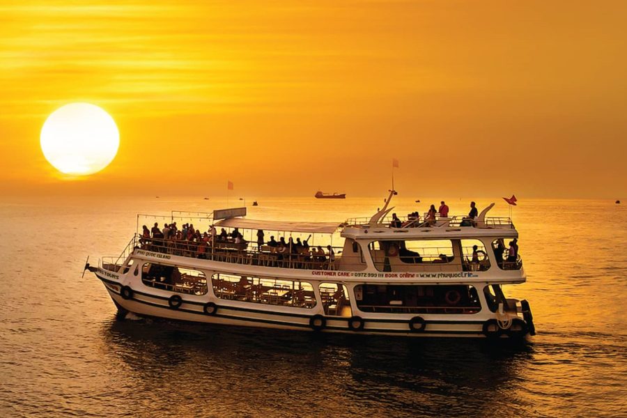 Phu Quoc Sunset Boat Trip & Squid Fishing